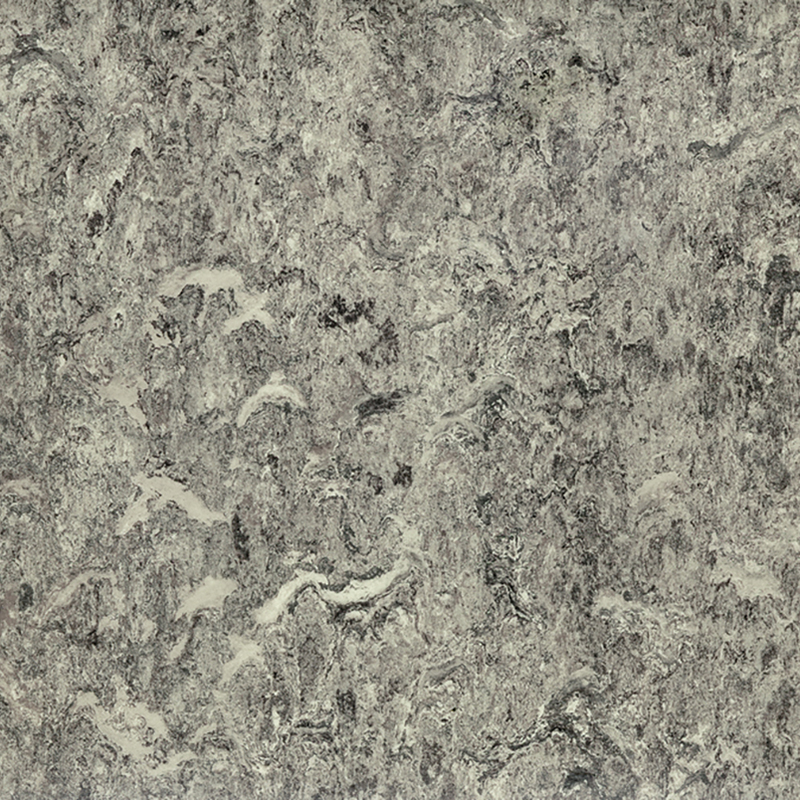 Resistência a manchas e pisos heterogêneos de baixo custo