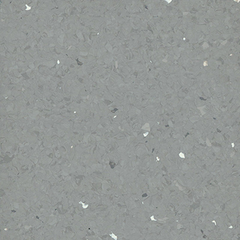 Piso homogêneo em tons de baixa saturação